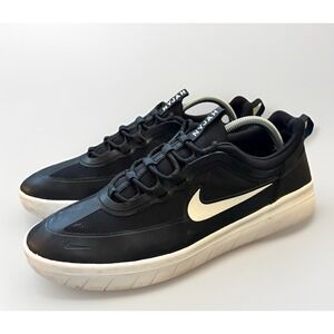 Nike SB Nyjah‎ Free 2 Shoes Mens Size 10.5 Black White Skateboarding BV2078-001